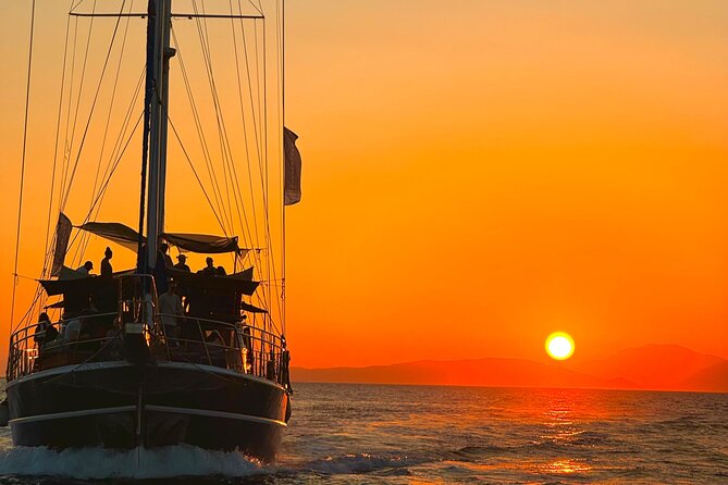 Athens Sunset Dinner Cruise – Swim Stop, Dinner & Open Bar - Leaving Zea Marina for the Athens Riviera