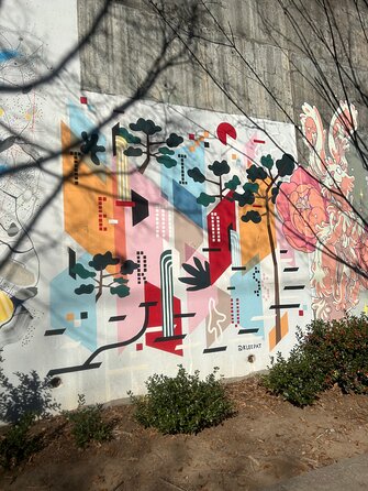 Atlanta Street Art and BeltLine Tour with Happy Hour and Activity - Happy hour turns observation into your own artwork