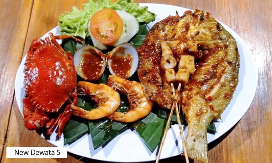 Bali: Jimbaran New Dewata Cafe Seafood Meal with Drinks - Arriving at New Dewata Cafe on Kedonganan Beach