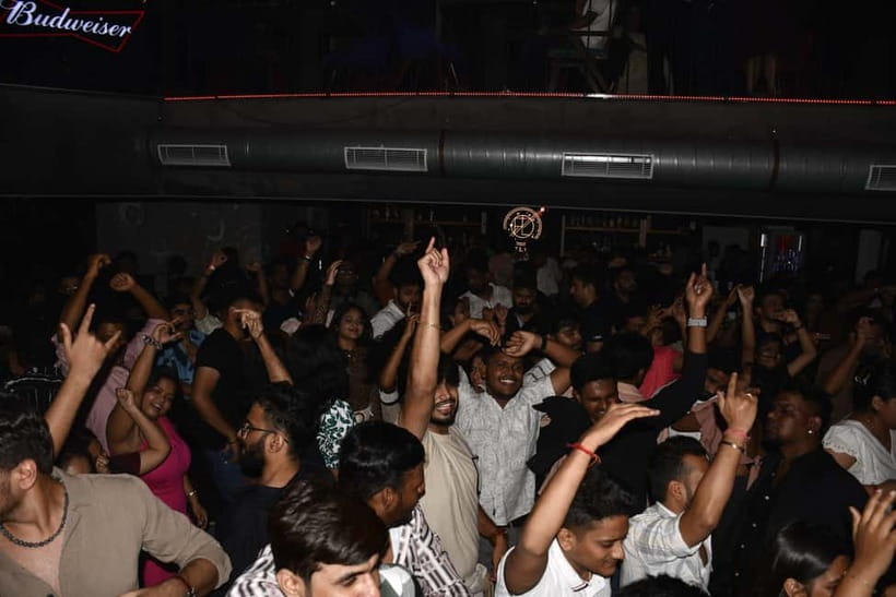 Bangalore:The Original bengaluru pub crawl - The first stop at By Chance Gastro Pub
