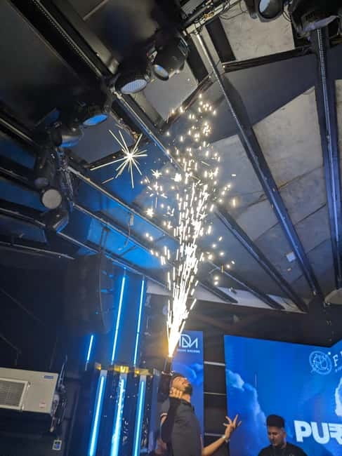 Bangalore:The Original bengaluru pub crawl - Games, photographs, and the social side