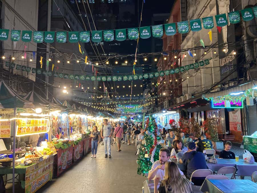 Bangkok Bar Hopping Tour in Siam - Chidlom sets the tone with city lights and local food