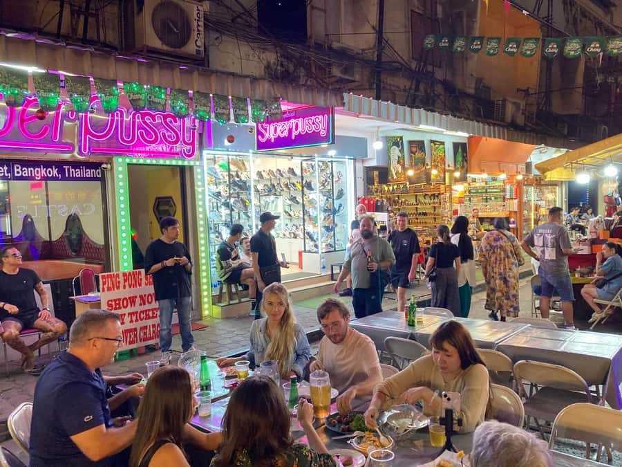 Bangkok Bar Hopping Tour in Siam - The food is varied, but allergies need careful thought