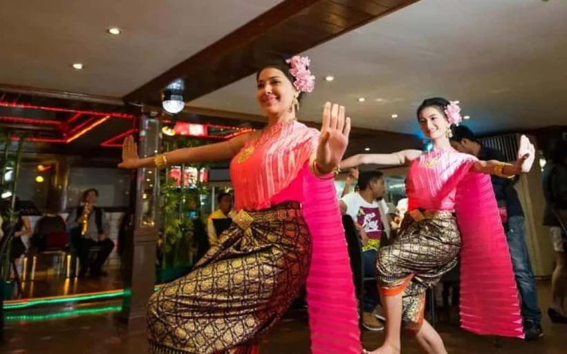 Bangkok: White Orchid Chao Phraya Cruise Free Flow Beer - What the two-hour sailing actually includes