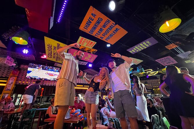 Bar Crawl Madness Tour in Cancun - Starting at Señor Frog’s at 9:30 PM