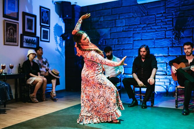 Baraka Triana. Flamenco show with drink - Who should book this experience?
