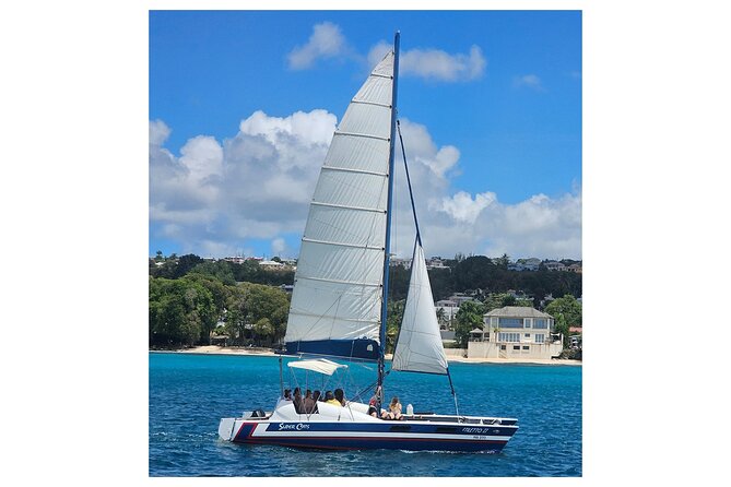 Barbados Catamaran Snorkel Cruise with Lunch and Open Bar - Sailing the west coast between stops