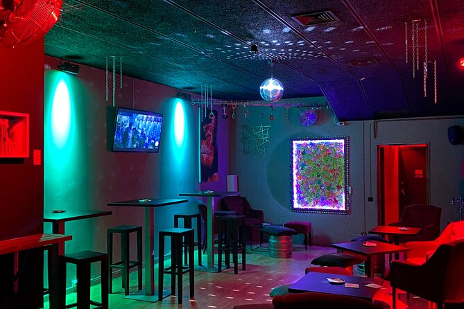 Barcelona: Bar Crawl at Gaixample - Drinks, Music, and the Cost of the Night