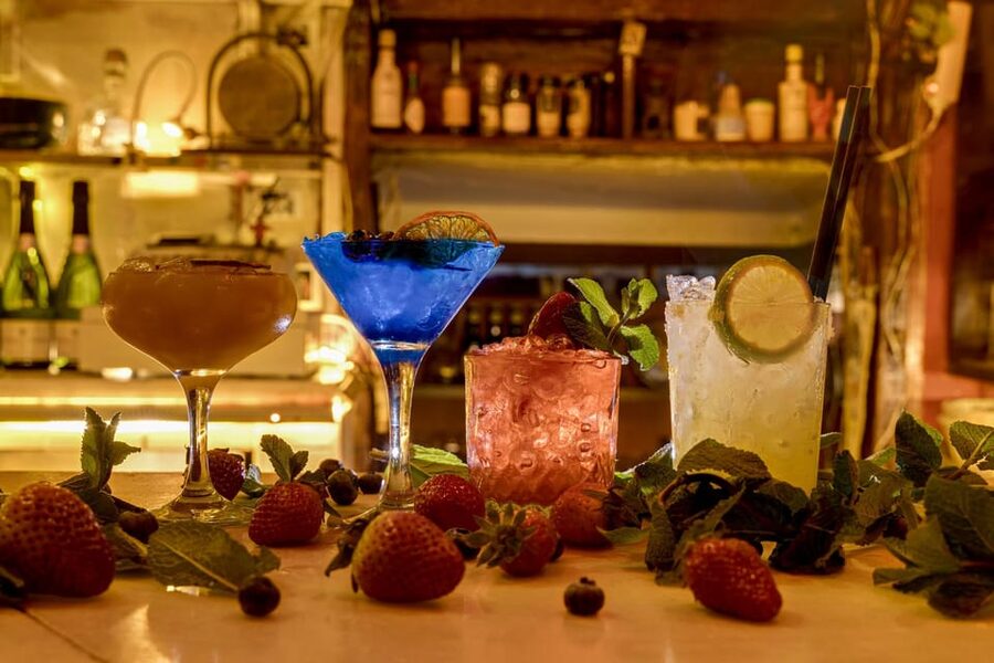 Barcelona: Cocktail Making Class with Tapas - What Happens During the Two-Hour Class