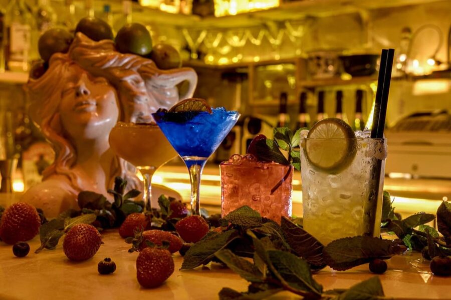 Barcelona: Cocktail Making Class with Tapas - Why the Choice of Cocktails Matters