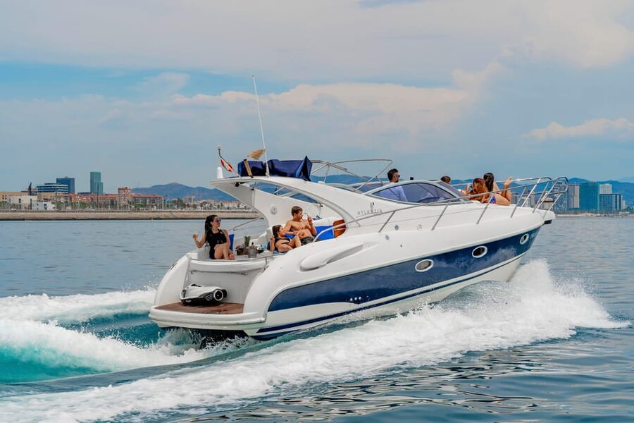 Barcelona: Exclusive Yatch tour with Drinks and Snacks - Snacks, cava, and music on deck