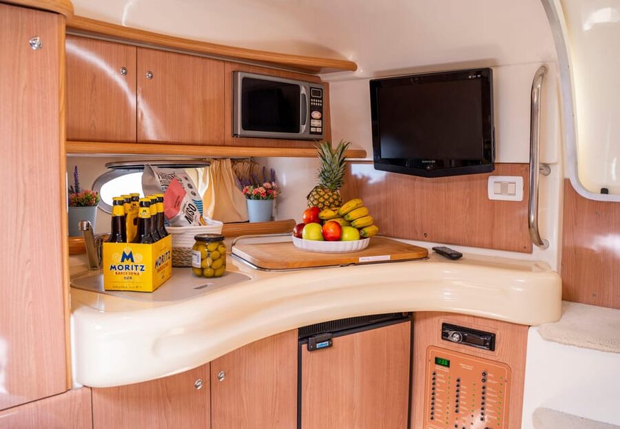 Barcelona: Exclusive Yatch tour with Drinks and Snacks - Timing, duration, and route choices