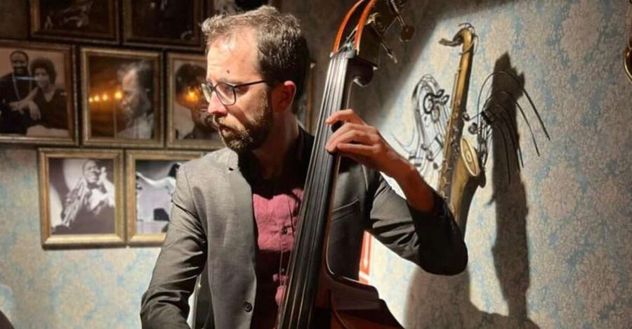 Barcelona: Jam Session - Jazz, Cocktails and Tapas - A 20:30 start at The Velvet Room