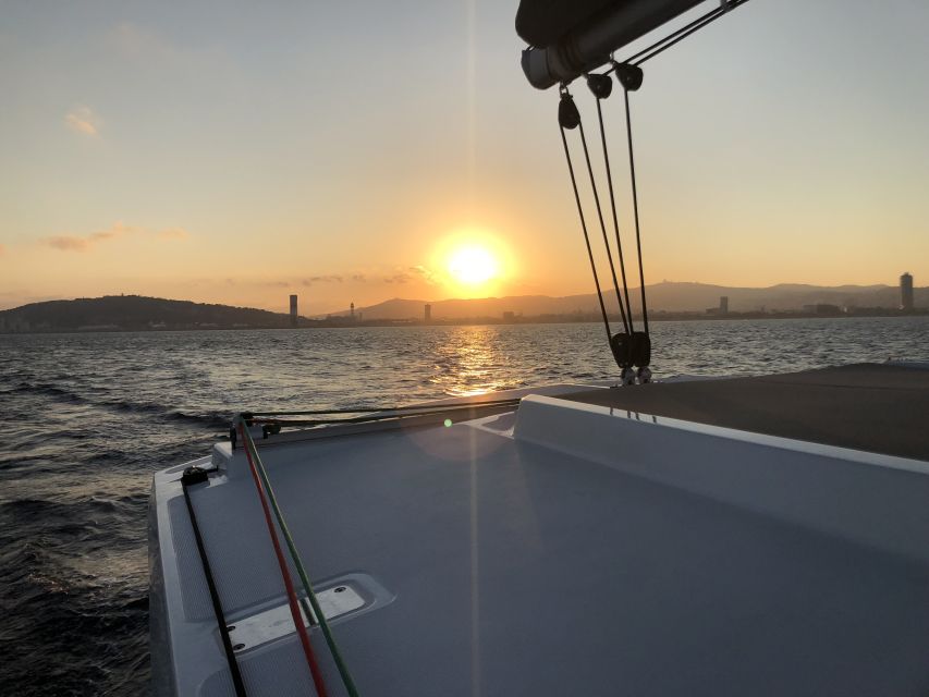 Barcelona: Private Catamaran Sailing with Drinks and Snacks - From Port Olímpic to open water