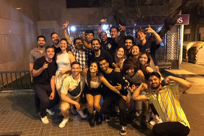 Barcelona Pub Crawl by KING -The Best Party tour & VIP Club Entry - Who should book this experience?
