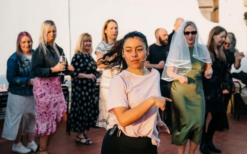 Barcelona: Rooftop Salsa Class with Bottomless Sangria - Key points at a glance