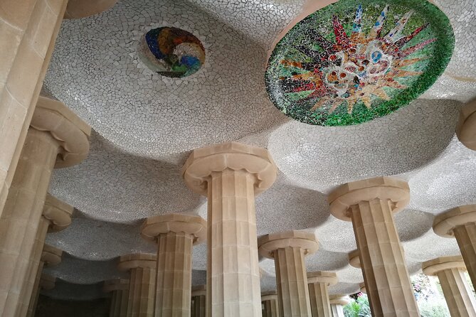 Barcelona Sagrada Familia and Guell Park drink and tapa - The drink and tapa are a pleasant ending, not a meal