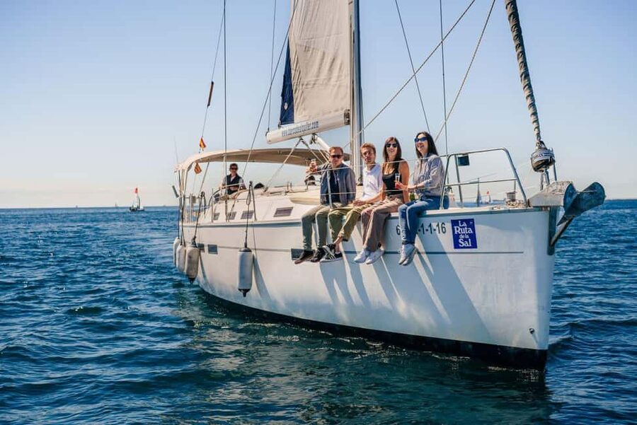 Barcelona: Sailing tour with open bar and aperitive - Who will enjoy this Barcelona sailing trip?