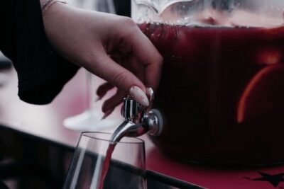 Barcelona Sangria & Salsa Dance Class with Bottomless Drinks