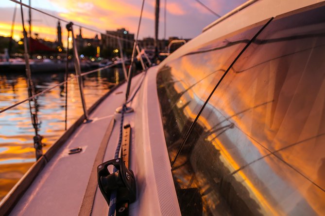 Barcelona Unique Sunset Sailing Experience with Tapas & Open Bar - Live music changes the whole ride