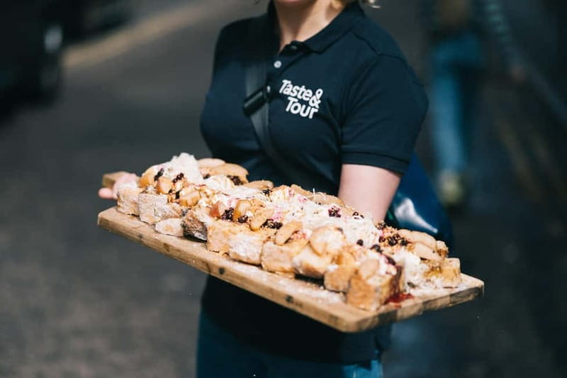 Belfast: A 5 Stop Sunday Brunch Tour with Cocktails - The cocktail bar provides the tour’s polish