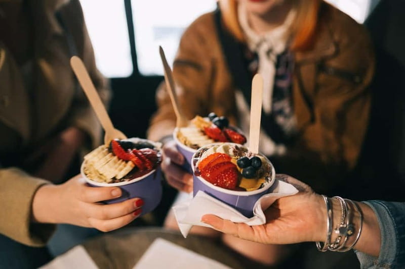 Belfast: A 5 Stop Sunday Brunch Tour with Cocktails - Weather and clothing can shape the day