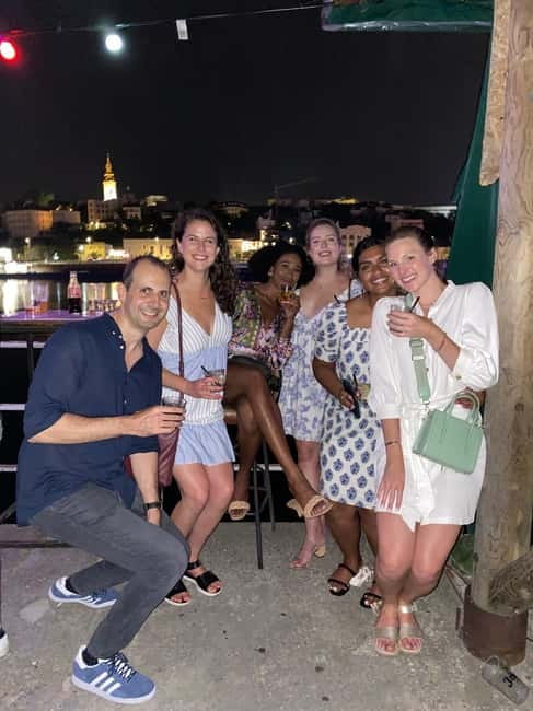 Belgrade: Bar Pub Club Crawl with 1 Hour Unlimited Drinks - A second bar with cocktails, spirits, and music
