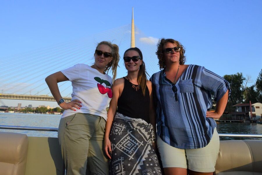 Belgrade: Sightseeing Boat Cruise with Drinks - Zemun gives the cruise a fitting beginning