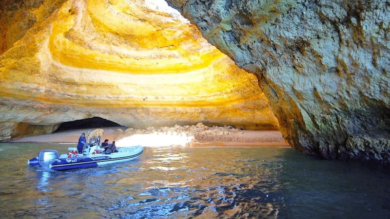 Benagil Caves Full Circuit Happy Hour - Entering Benagil Cave from the sea
