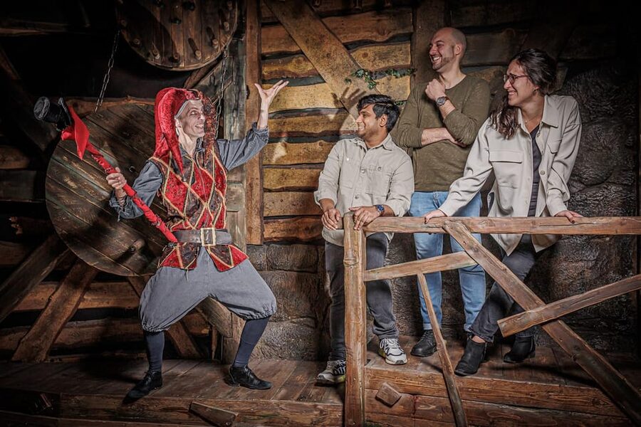 Berlin Dungeon: Happy Hour Ticket - Meeting the actors inside the 360-degree sets