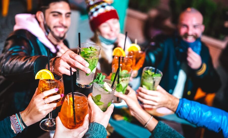 Berlin: Pub Crawl & Party with Free Shots & VIP Club Access - What the guides add to the night