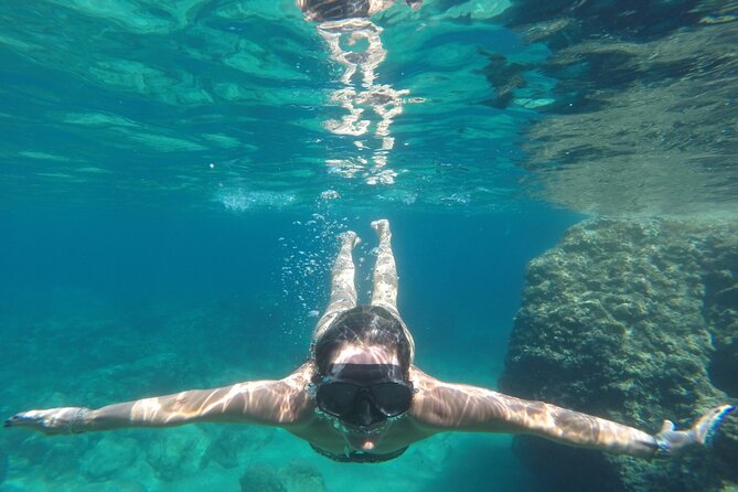 Blue & Green cave,Šunj beach - with drinks small group speedboat - Šunj Beach gives you a proper island break