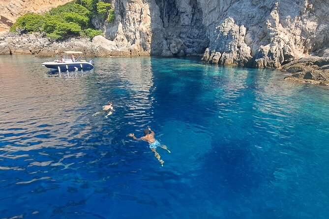 Blue & Green cave,Šunj beach - with drinks small group speedboat - Who will enjoy this Dubrovnik boat trip?