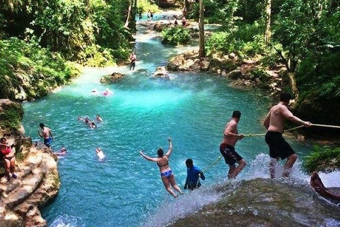 Blue Hole and Dunn’s River Falls Tour with Lunch and Cocktails at Reggae Hill - Reggae Hill: the welcome pause beside the White River