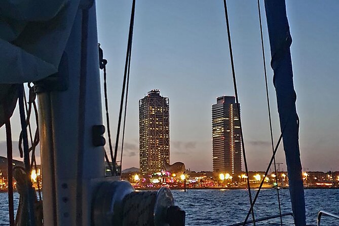 Boat Tour with Drink and Picoteo, Barcelona - Is $90.11 a fair price?