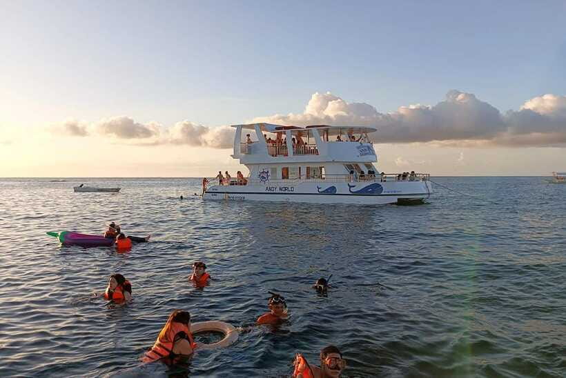 Boracay: Ultimate Party Cruise aboard the Andy World Yacht - Who should choose this cruise?