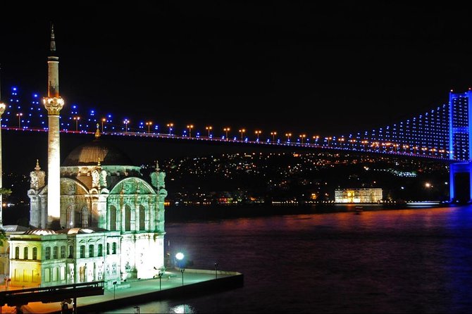 Bosphorus Night Cruise: Dinner, Drinks & Hotel Pickup - Final call: book it for the night, not the meal