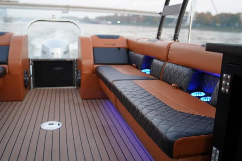 Bratislava: Private Danube River Cruise with Drinks - A private hour on Bratislava’s Danube