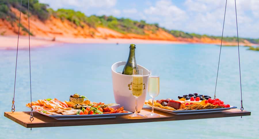BROOME: DINOSAUR ADVENTURE CRUISE - With Tapas and Cocktail - Key points to know