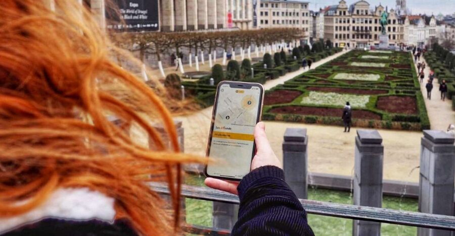 Brussels: Outdoor City Escape Game With Drinks - Following the clues through the city center