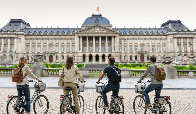 Brussels: Private City Tour on Bike with Drink Stop - A city tour that follows Brussels from port to palace