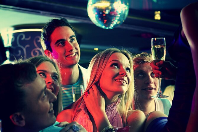Brussels Pub Crawl Tour - Cocktails and La Bourse views