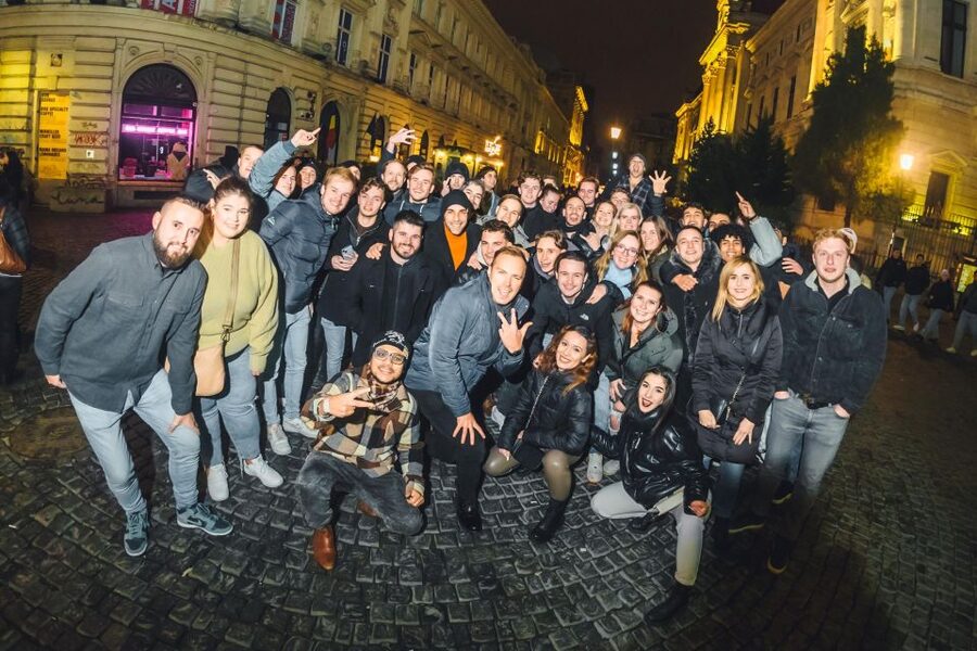 Bucharest: Weekend Pub Crawl - Starting in Lipscani, Bucharest’s nightlife center