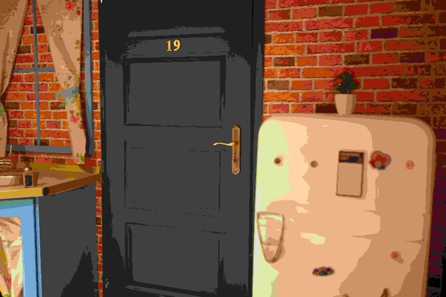 Budapest: 90s Sitcom Escape Room Adventure with Drinks - The drink and Polaroid photo