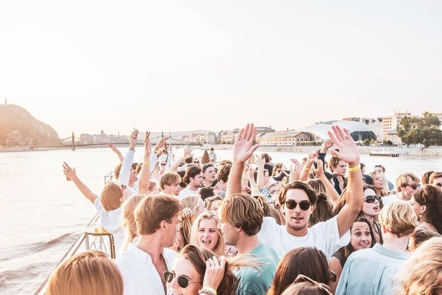 Budapest: Boat Party with option of Unlimited Drinks - Boarding the Danube boat in central Budapest