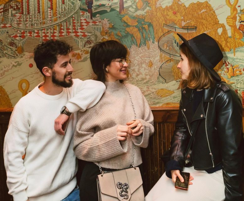 Budapest: Guided Bar Crawl Walking Tour - Starting at the Budapest Eye
