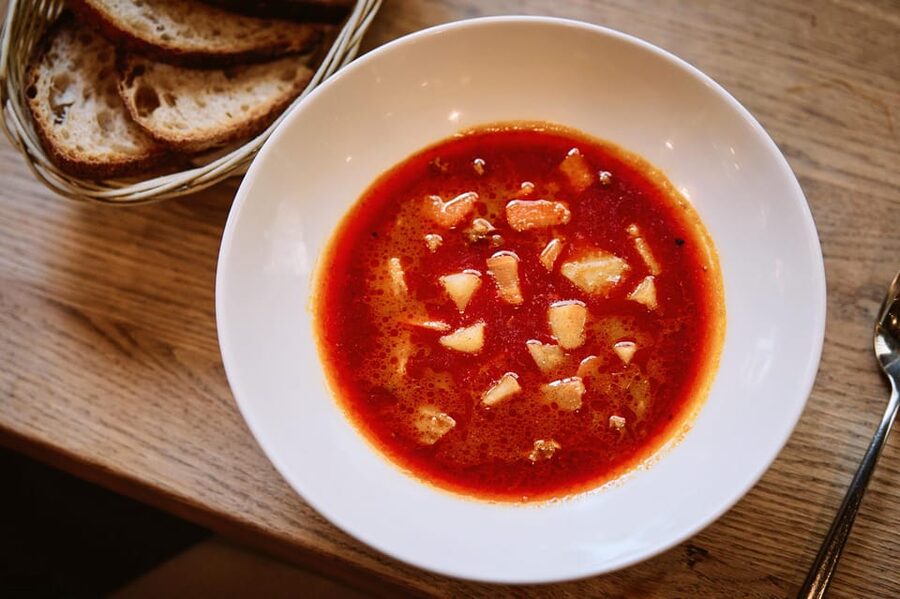 Budapest Guided Food Walking Tour with Drinks Included - Walking District 7 and Andrassy Avenue