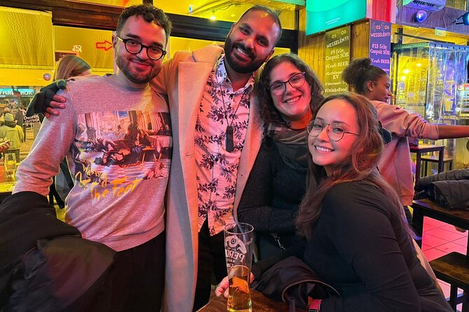 Budapest: Pub Crawl & Ruin Bar Tour – Free Shots & VIP Entry - Why Budapest ruin bars work so well on a pub crawl