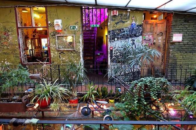 Budapest Ruin Bars Evening Walking Tour with Drinks & Snacks - Is $126.50 good value?