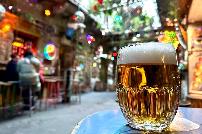 Budapest Ruin Bars Evening Walking Tour with Drinks & Street Food - Starting at the Dohány Street Synagogue